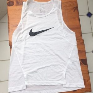 Youth Nike top
